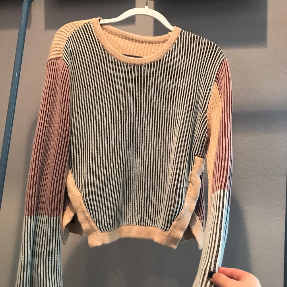 Long sleeve sweater